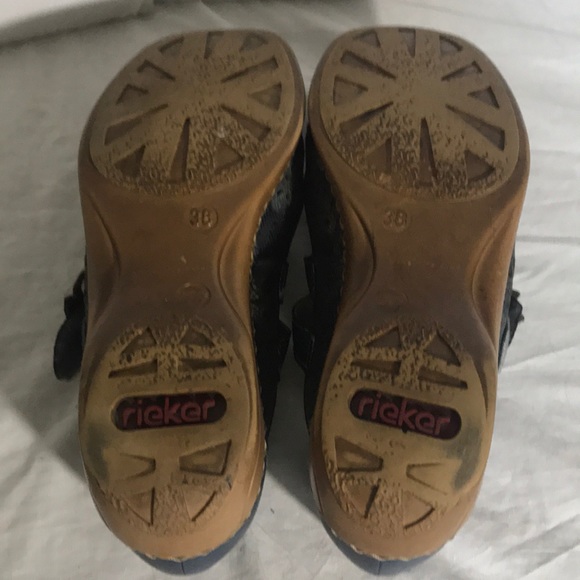 “RIEKER” “Doris” Blue Laser Cut Mary Jane Shoes. - Picture 8 of 14